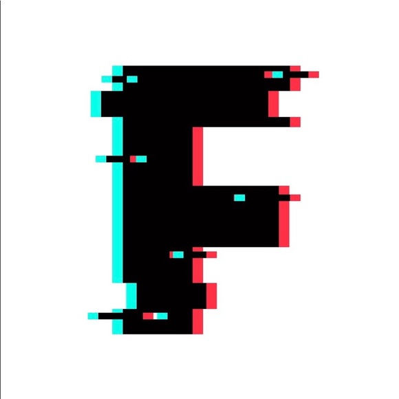 Meet your Posher, Bekah and Kevin - Picture 1 of 1